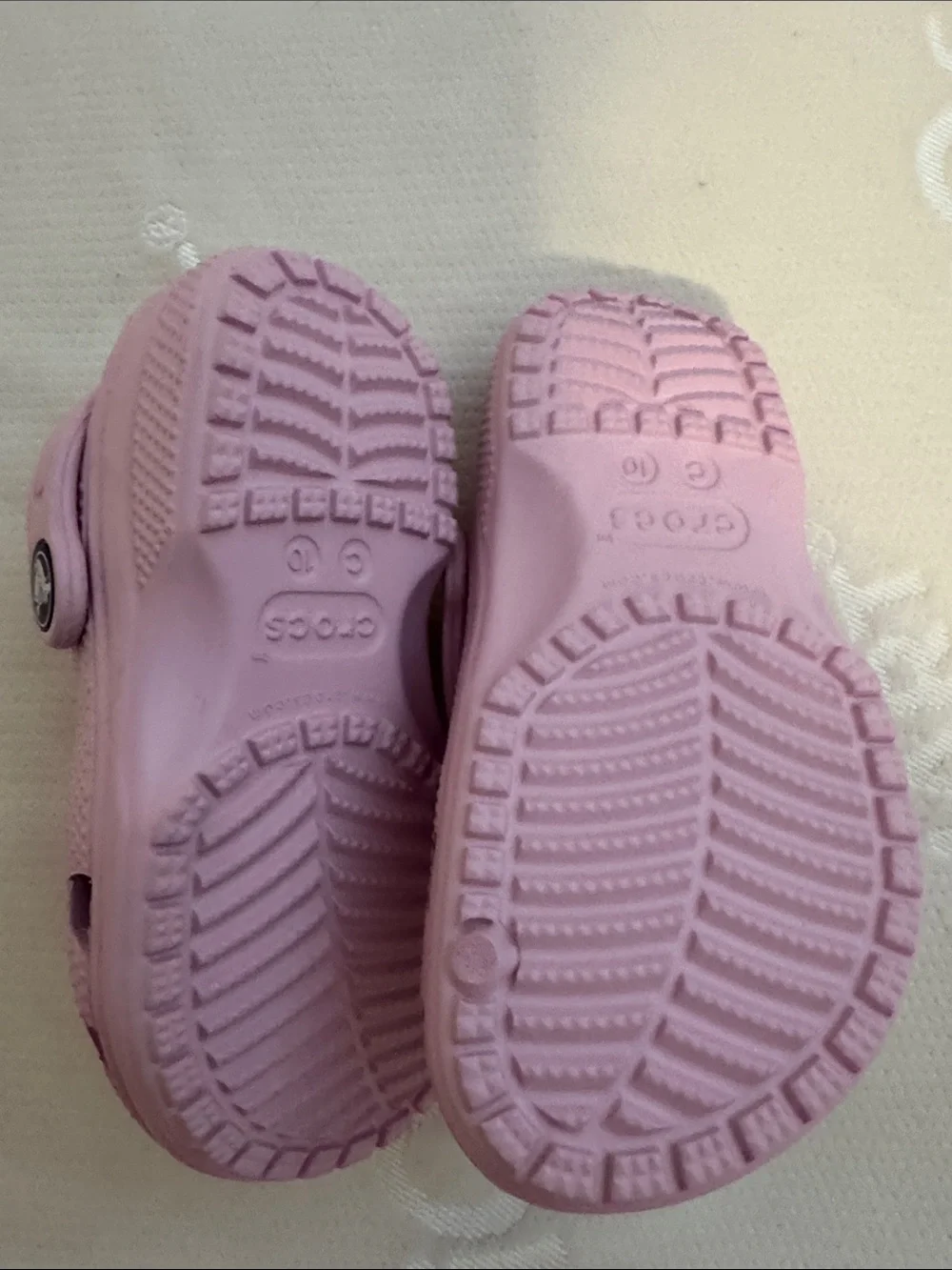 CROCS clog active ventilation